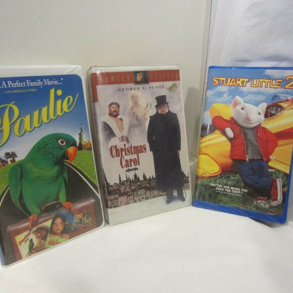 STUART LITTLE 2,  PAULIE & Christmas Carol - 3 VHS movies - Picture 1 of 6